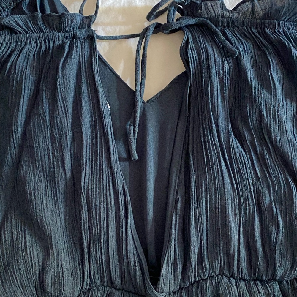 Romper - Picture 2 of 3
